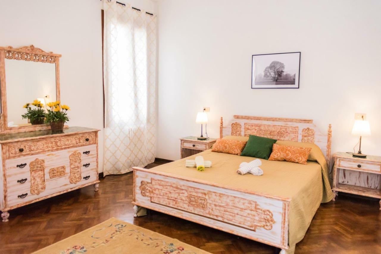 Al Borghetto Lägenhet Adria Exteriör bild