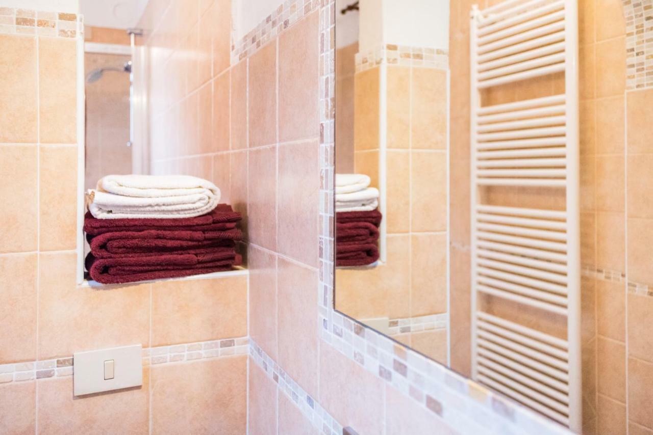 Al Borghetto Lägenhet Adria Exteriör bild