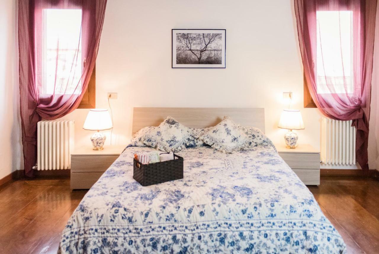 Al Borghetto Lägenhet Adria Exteriör bild