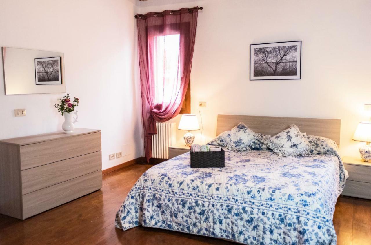 Al Borghetto Lägenhet Adria Exteriör bild